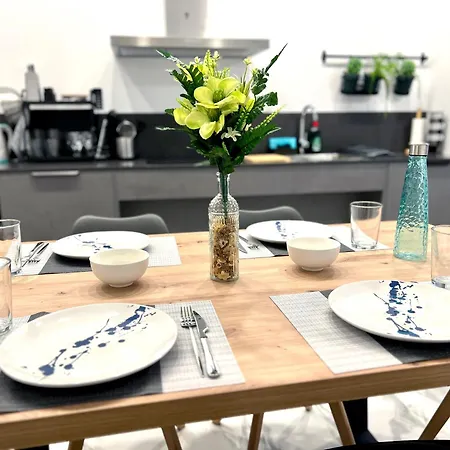 Apartamento De Estilo Moderno Hasta 5 Pax Valencia Exterior foto
